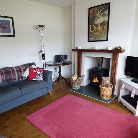 2 West View Holiday home