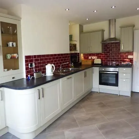 2 West View Holiday home