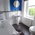 2 West View 別荘 Holker